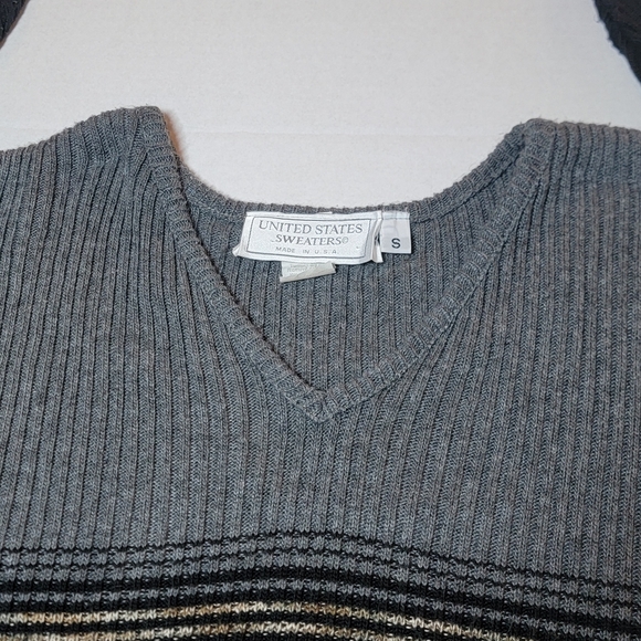 United States Sweaters Womens Striped Pullover VNeck Size Small Grey Cream Brown - Picture 2 of 6